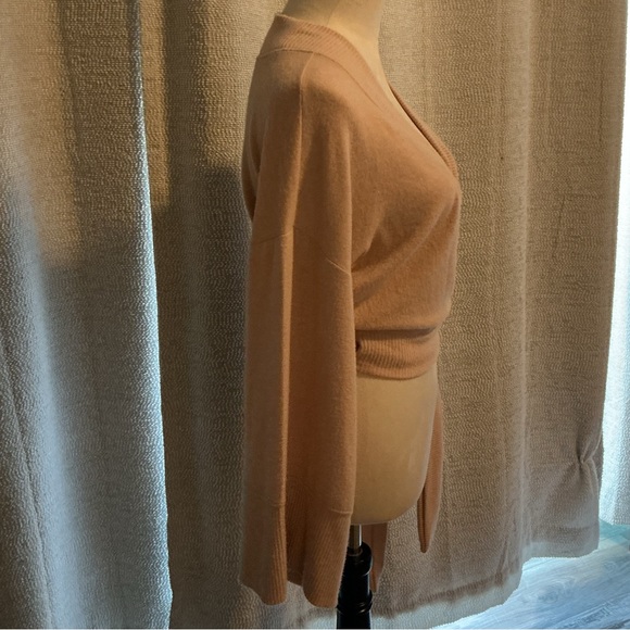 Free People Beach Wrap Sweater / Wrap Top - Picture 10 of 14